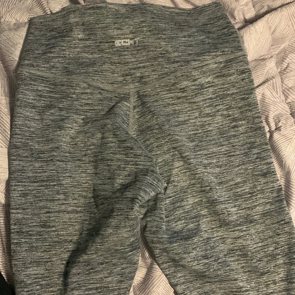 ECHT size large. - Picture 1 of 3